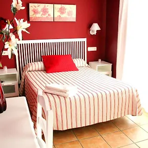 Mena Pensión Nerja